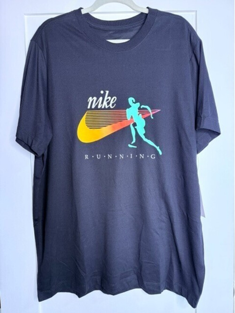 Nike Running Men's Retro Graphic T-Shirt Size XL New with Tags